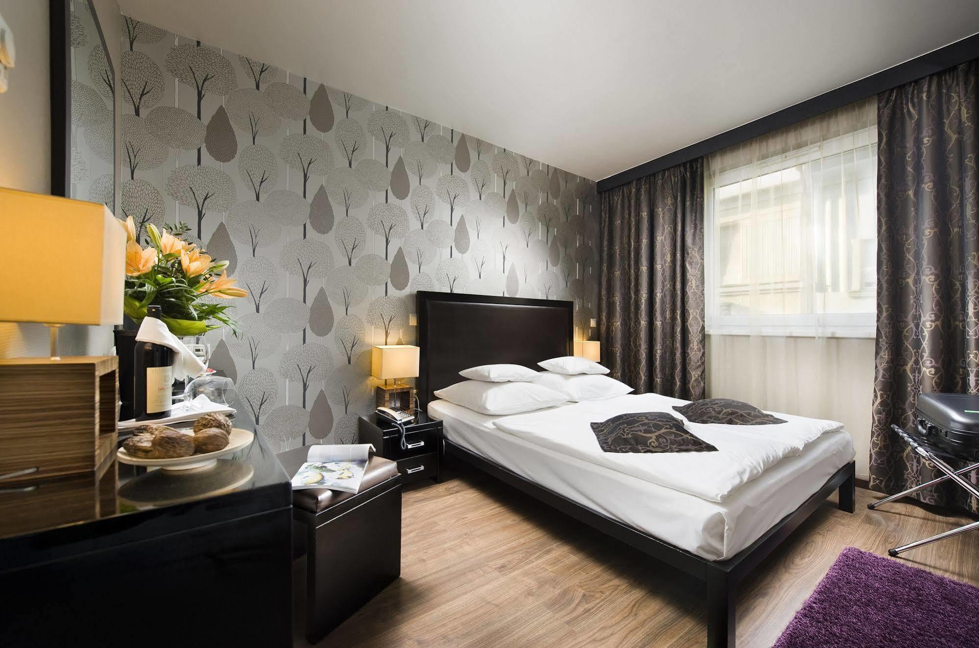 Charm Hotel Budapest - Formerly Boutique Hotel Budapešť Pokoj fotografie